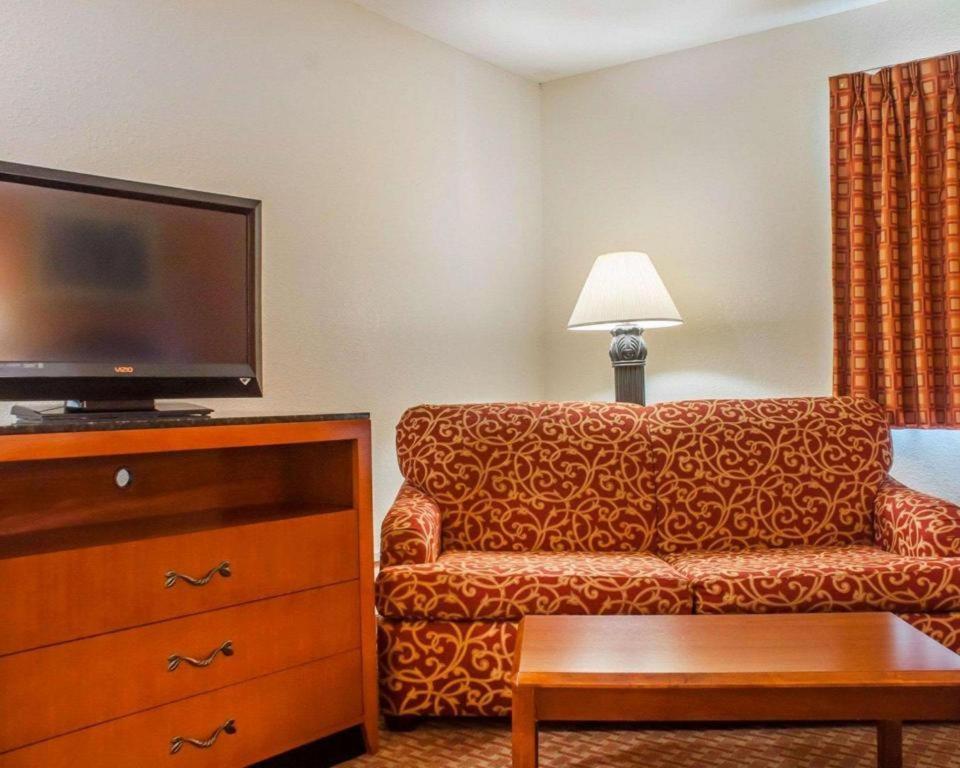 Econo Lodge Cuba I-86 Bagian luar foto
