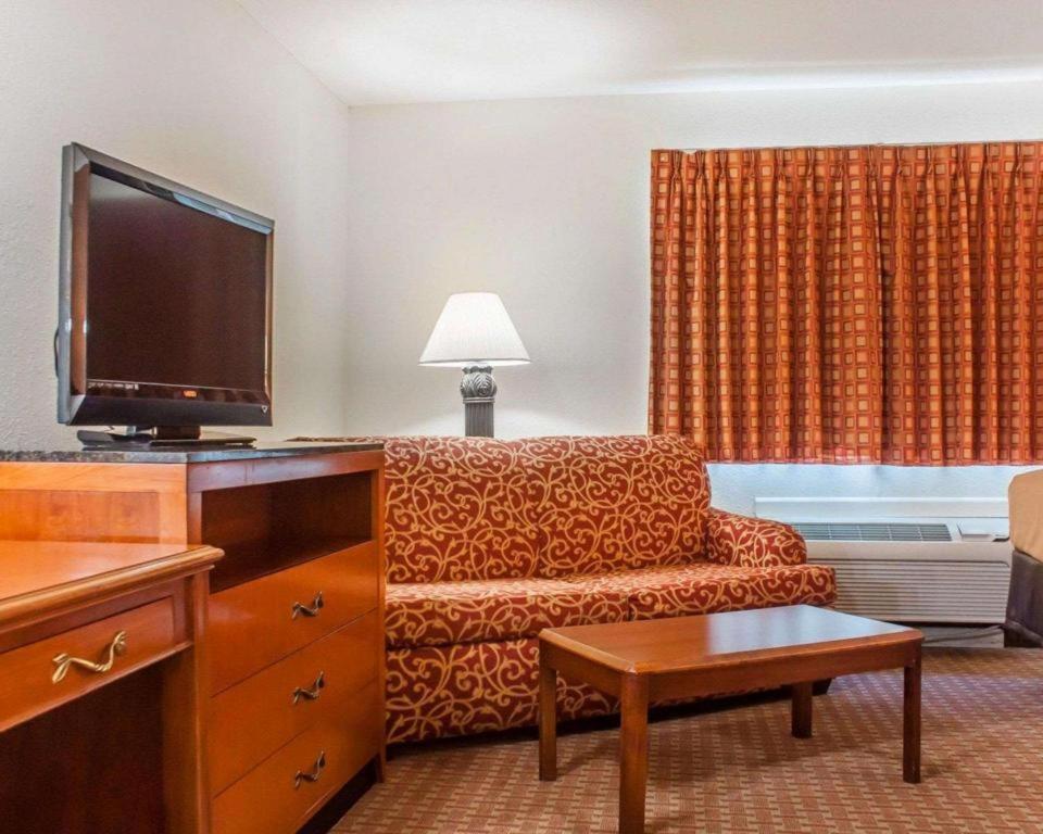 Econo Lodge Cuba I-86 Bagian luar foto